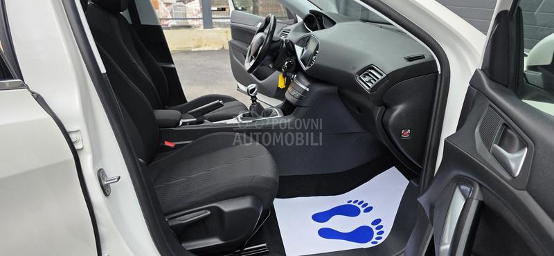 Peugeot 308 1.6 e -Hdi Premium