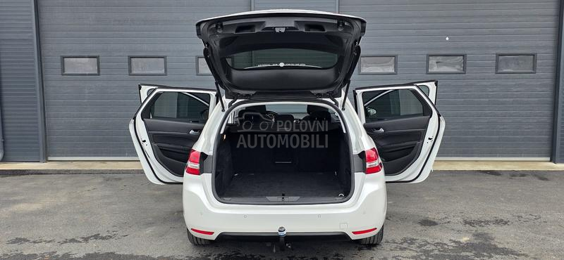 Peugeot 308 1.6 e -Hdi Premium