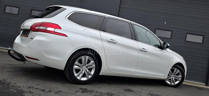 Peugeot 308 1.6 e -Hdi Premium