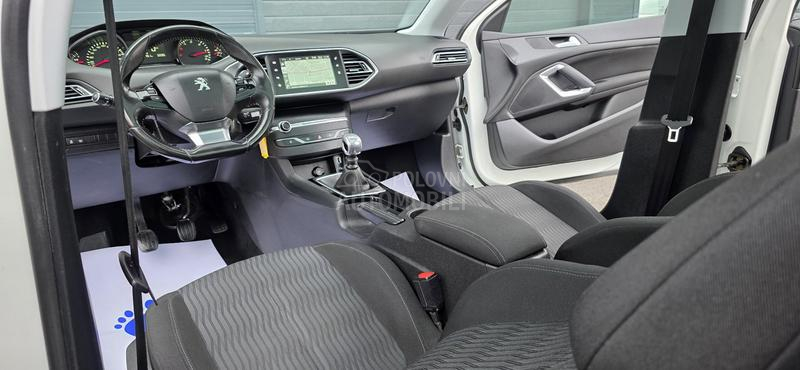 Peugeot 308 1.6 e -Hdi Premium