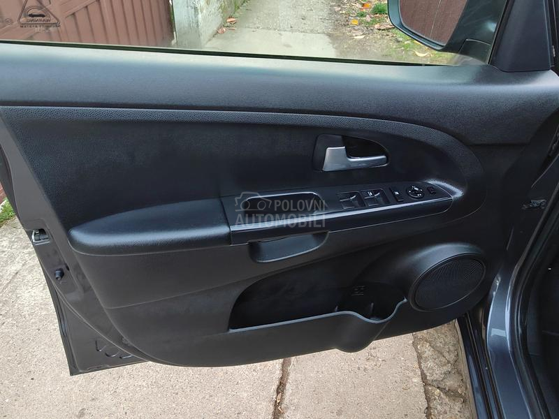 Kia Venga 1,4 16V TNG