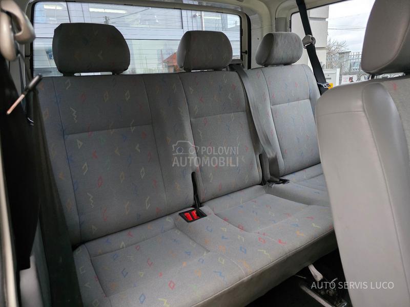 Volkswagen Transporter T5 automatic 192  h k m