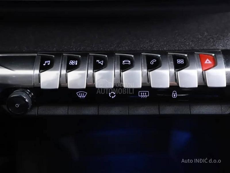 Peugeot 3008 1.5 HDi Allure