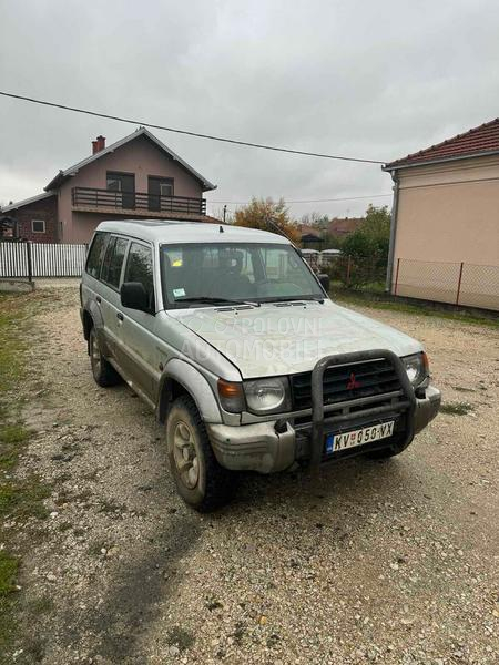 Mitsubishi Pajero 