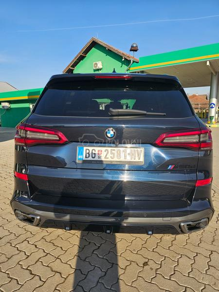 BMW X5 M50
