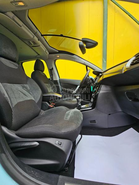 Citroen C3 BABY BLUE/NA.VI/1.4b