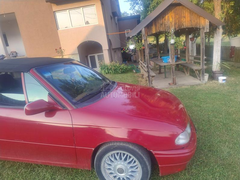 Opel Astra F 1.6