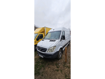 Mercedes Benz Sprinter 315