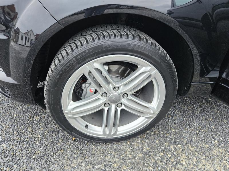 Audi Q7 3.0 TDI S LINE