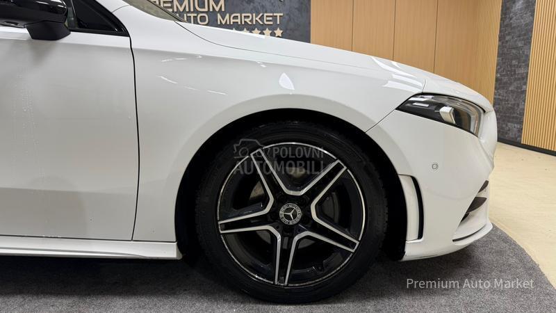 Mercedes Benz A 180 //AMG//PANO/KAM