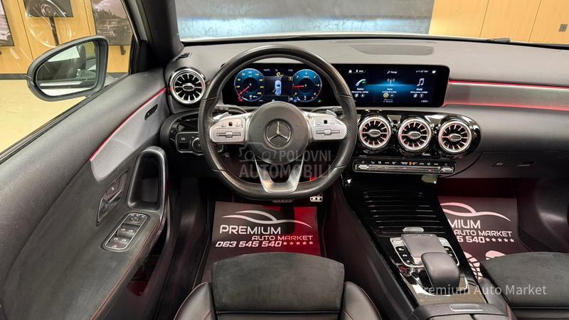 Mercedes Benz A 180 //AMG//PANO/KAM