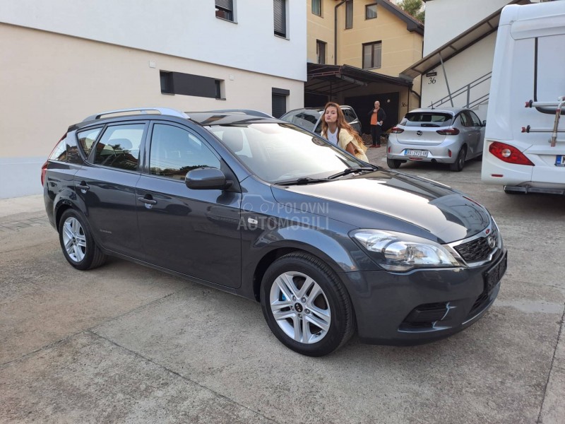 Kia cee`d sw 1.6 CRDI