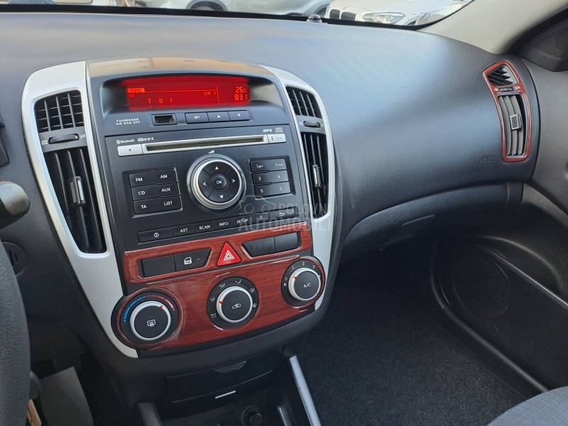 Kia cee`d sw 1.6 CRDI