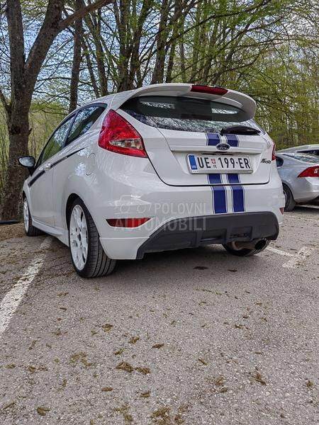 Ford Fiesta ST Line