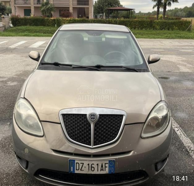 Lancia Ypsilon 1.4TNG