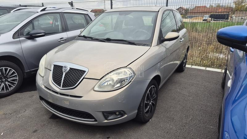 Lancia Ypsilon 1.4TNG