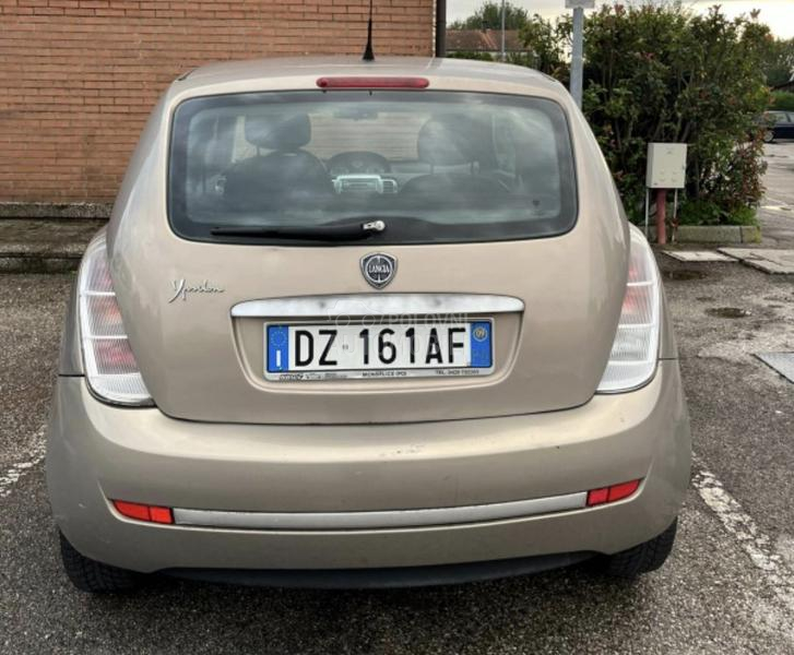 Lancia Ypsilon 1.4TNG