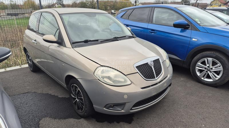 Lancia Ypsilon 1.4TNG