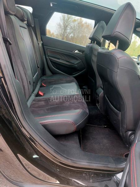 Peugeot 308 GT