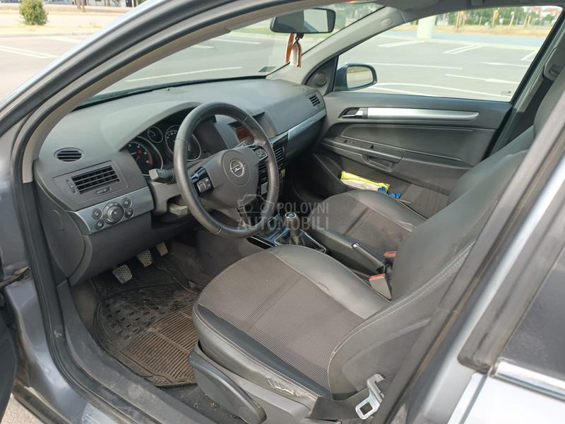 Opel Astra H 1.7 CDTI