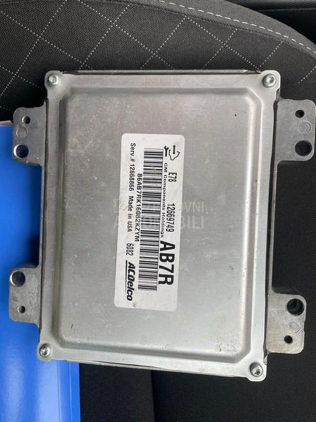 racunar motora kompjuter