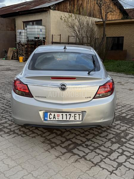 Opel Insignia 2.0 CDTI