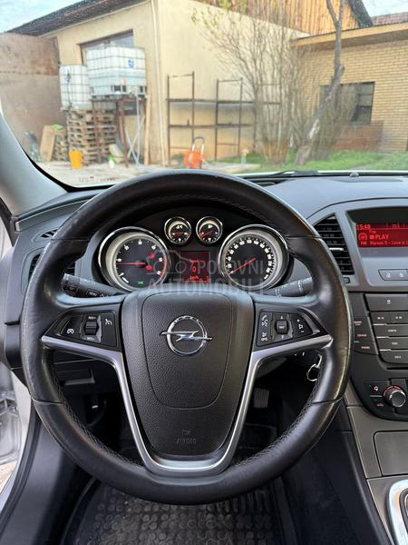 Opel Insignia 2.0 CDTI