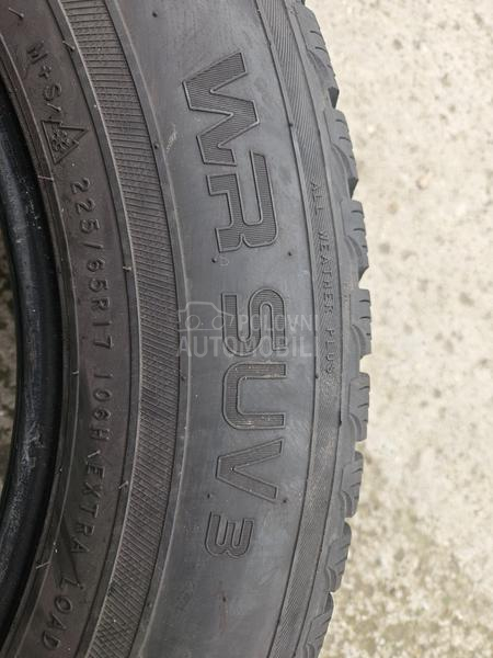 Nokian 225/65 R17 Zimska
