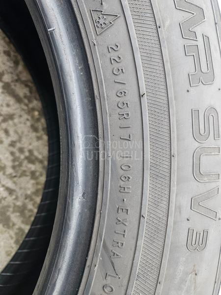 Nokian 225/65 R17 Zimska