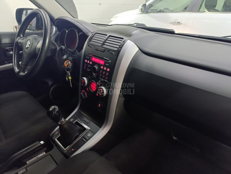 Suzuki Grand Vitara 1.9 ddis 4 x 4