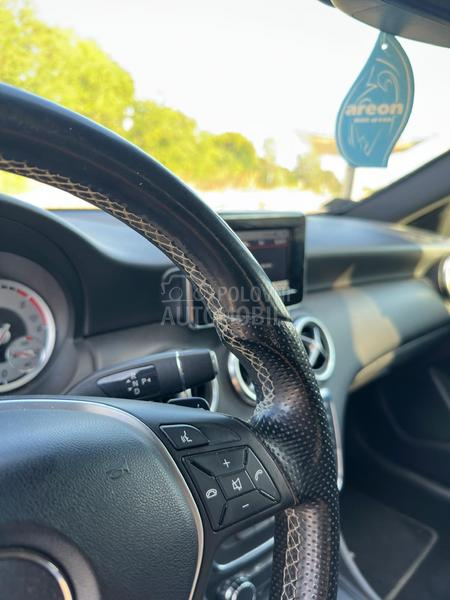 Mercedes Benz A 180 SPORT
