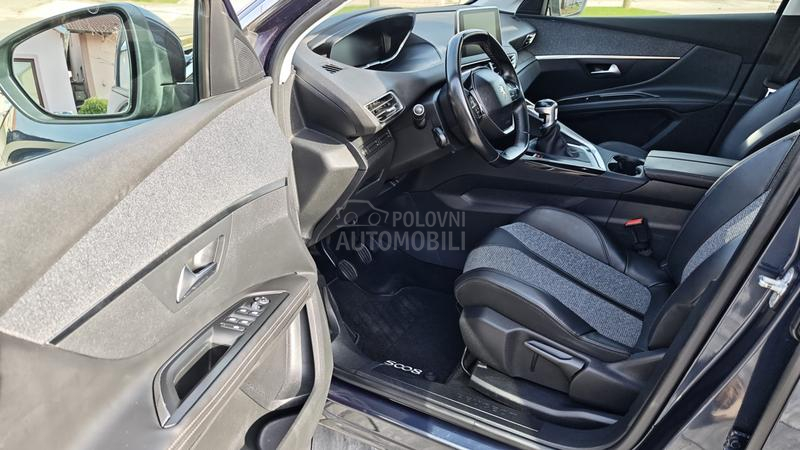 Peugeot 5008 Allure