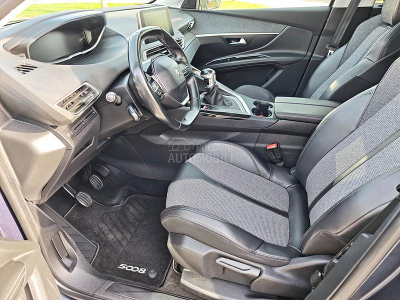Peugeot 5008 Allure
