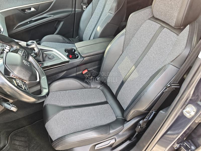Peugeot 5008 Allure