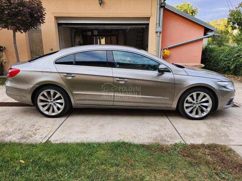 Volkswagen Passat CC 2.0 TDi HIGHlLINE