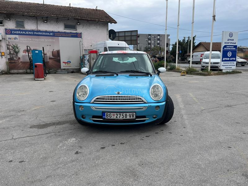 MINI One 