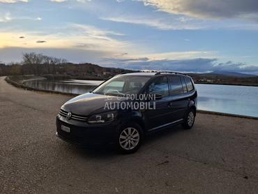 Volkswagen Touran Š v a j c a r a c