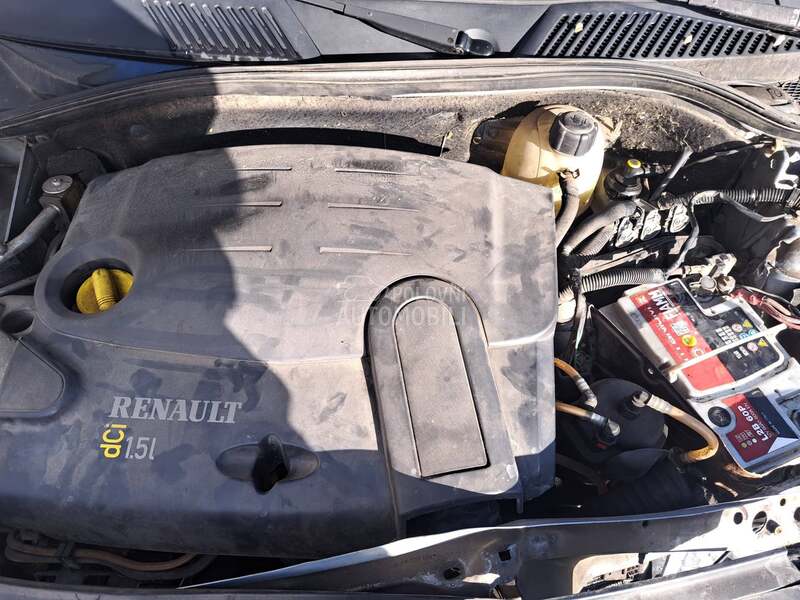 Renault Clio -  kompletan auto u delovima