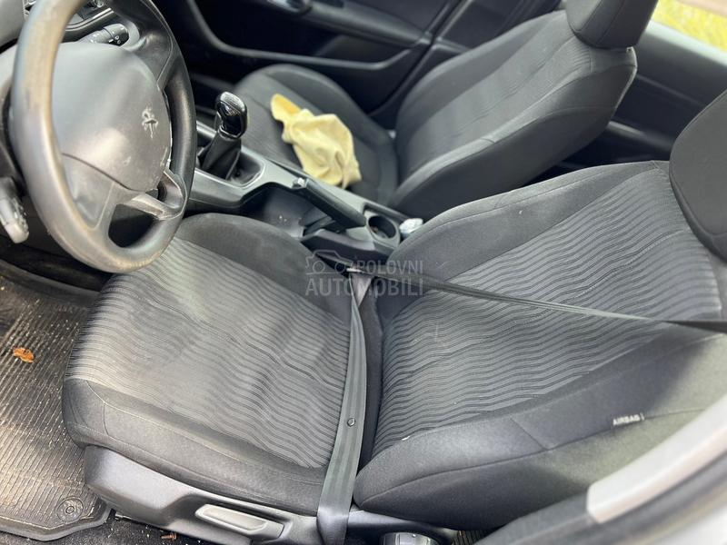 Kompletan eneterijer sedista