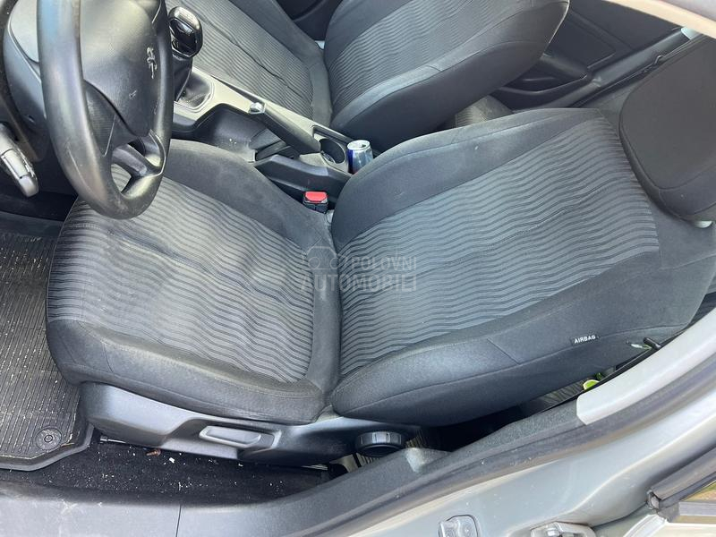 Kompletan eneterijer sedista