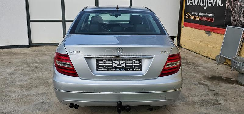 Mercedes Benz C 180 2.2CDI JEDIINSTVEN