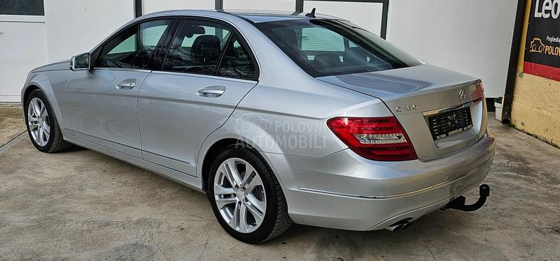 Mercedes Benz C 180 2.2CDI JEDIINSTVEN