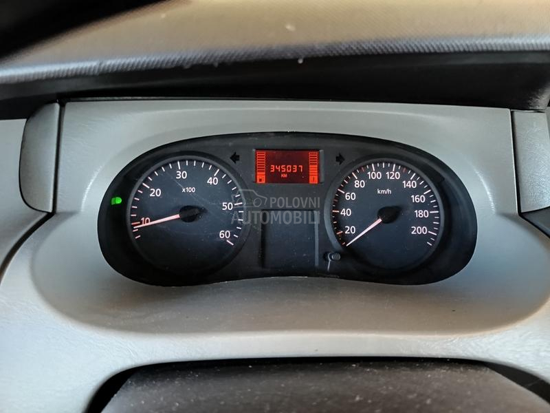 Renault Trafic dobro