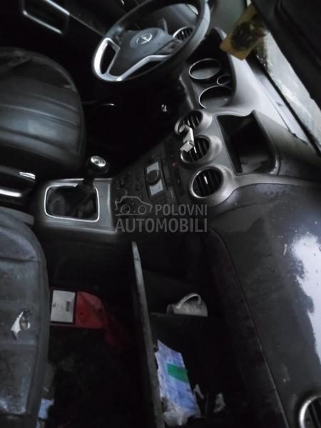 Opel Antara 2008. god. -  kompletan auto u delovima