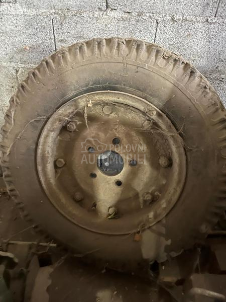 Pobeda crvena zastava