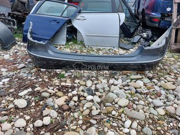 zadnji branik w212 karavan za Mercedes Benz E Klasa od 2009. do 2012. god.