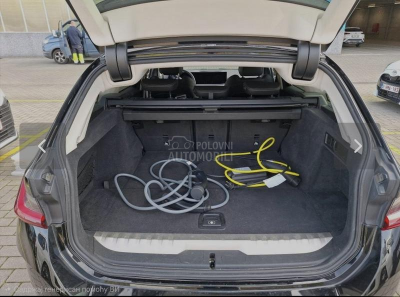 BMW 320 Plug-in hybrid LCI