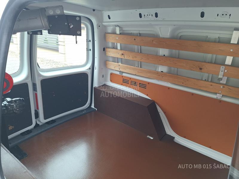 Volkswagen Caddy 1.6 TDI sa KRANOM