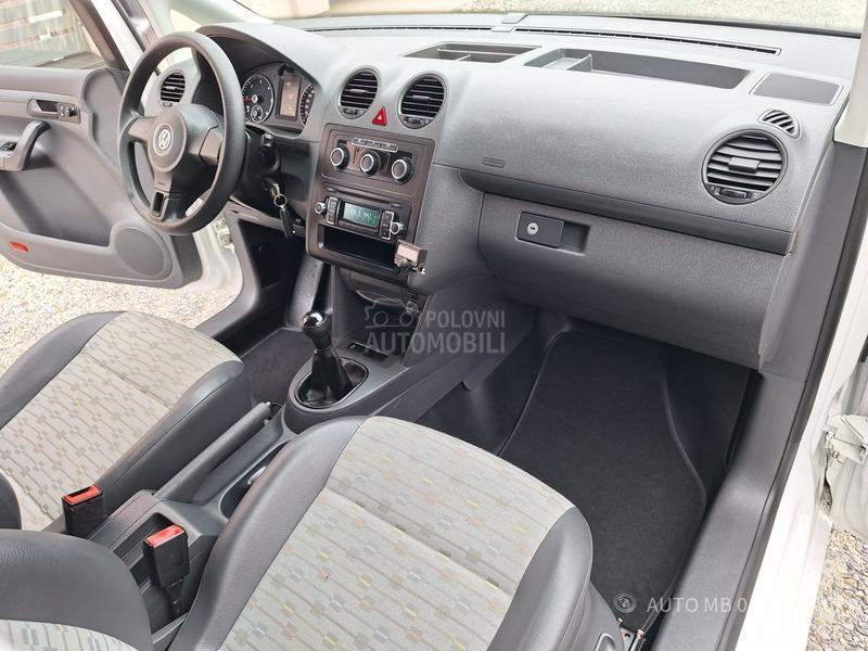 Volkswagen Caddy 1.6 TDI sa KRANOM