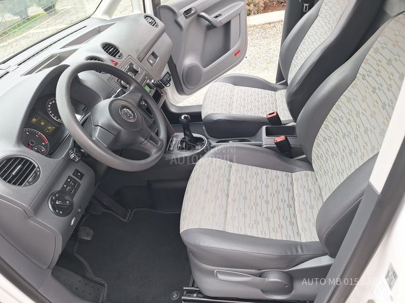 Volkswagen Caddy 1.6 TDI sa KRANOM